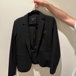 Ann Taylor Black blazer size 4